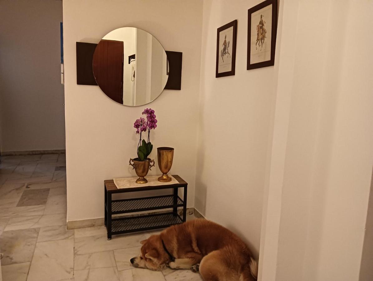 Laura Domus Apartment Portici Bagian luar foto