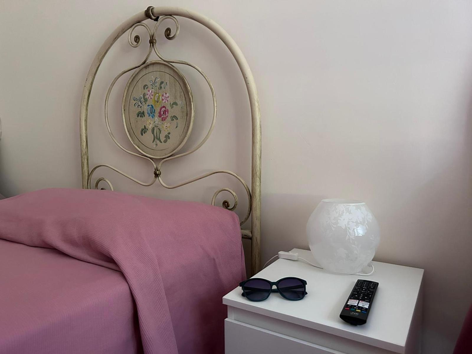 Laura Domus Apartment Portici Bagian luar foto